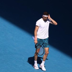 乐鱼在线-张奔斗：本届澳网赛为何伤兵这么多？